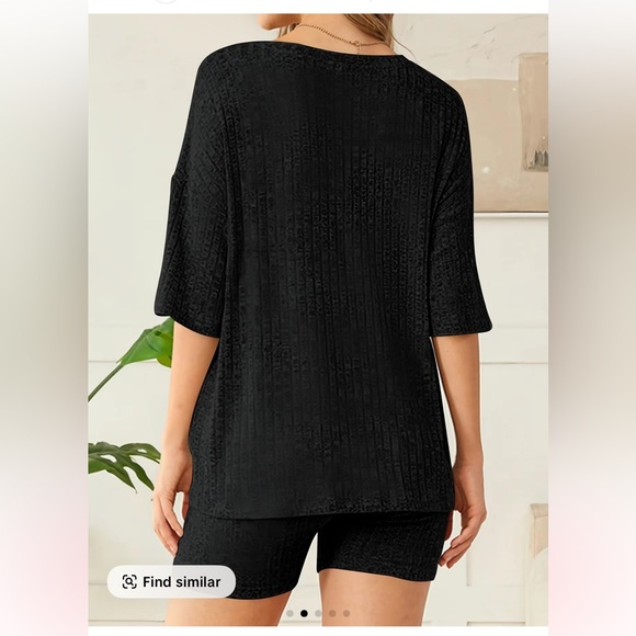 Black Ribbed Two-Piece Set - Picture 2 of 2